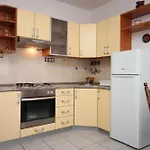 6452a Apartman *