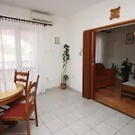 Apartman 6452a