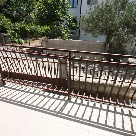 Apartment 6452a *